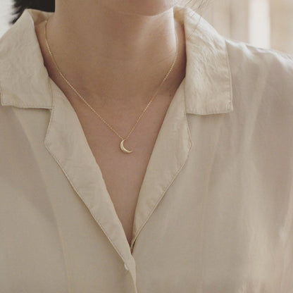 Ellie's Signature Crescent Charm Necklace - elliesage